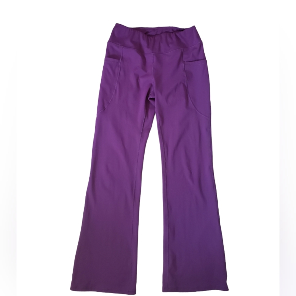 Boot cut yoga pant